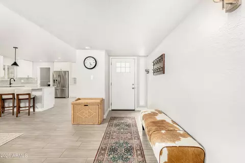 Entry Way - 3025 E Sierra St, Phoenix, AZ 85028 photo 1 of 4