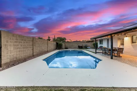 Exterior - 3025 E Sierra St, Phoenix, AZ 85028 photo 8 of 14