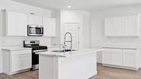 Kitchen - 9064 S Holandes Dr, Apache Junction, AZ 85120 photo 1 of 1