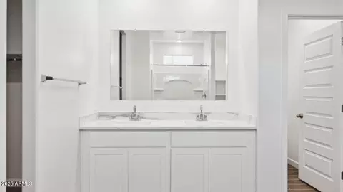 Entry Way - 9064 S Holandes Dr, Apache Junction, AZ 85120 photo 7 of 8