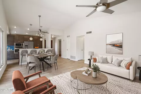 Living - 4223 E Cassia Way, Phoenix, AZ 85044 photo 2 of 8