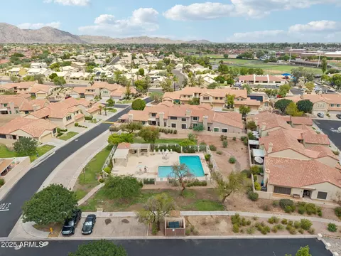 View/Area - 4223 E Cassia Way, Phoenix, AZ 85044 photo 14 of 15