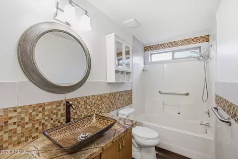 Bath - 321 S 89th Pl, Mesa, AZ 85208 photo 2 of 2