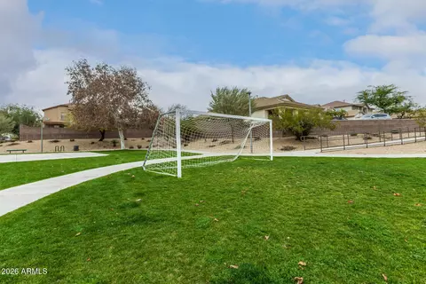 Exterior - 2326 W Gambit Trl, Phoenix, AZ 85085 photo 6 of 7