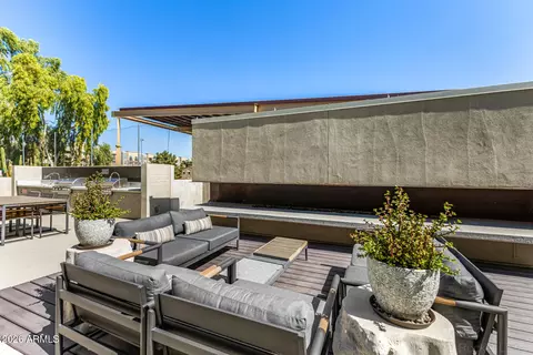 Exterior - 2300 E Campbell Ave #104, Phoenix, AZ 85016 photo 3 of 3