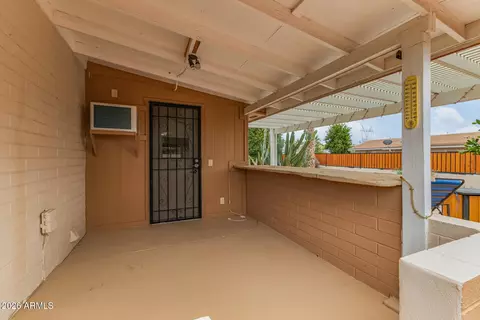 Exterior - 5349 E Dallas St, Mesa, AZ 85205 photo 5 of 8
