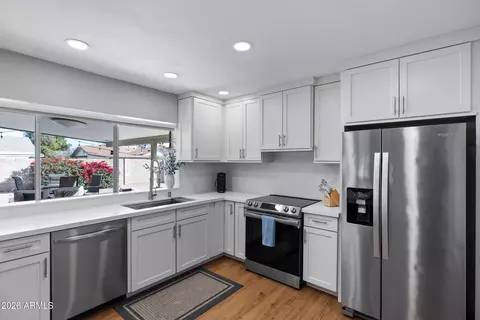 Kitchen - 1867 E Oxford Dr, Tempe, AZ 85283 photo 3 of 5