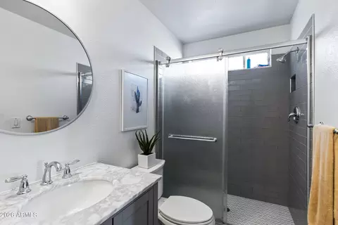 Bath - 1867 E Oxford Dr, Tempe, AZ 85283 photo 3 of 3