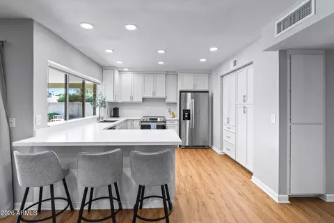 Kitchen - 1867 E Oxford Dr, Tempe, AZ 85283 photo 1 of 5