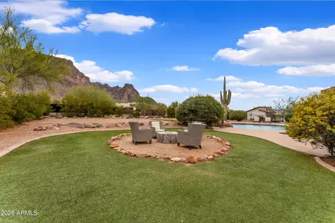Exterior - 5850 E Concho St, Apache Junction, AZ 85119 photo 18 of 19