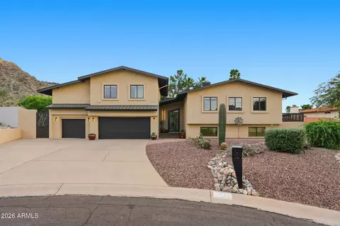 2221 E Vista Ave, Phoenix, AZ 85020