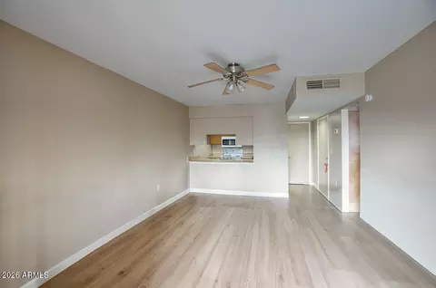3033 E Devonshire Ave #3032, Phoenix, AZ 85016