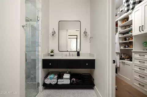 Bath - 5903 E Lafayette Blvd, Phoenix, AZ 85018 photo 7 of 8