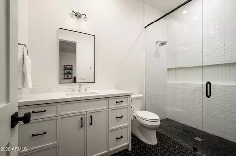 Bath - 5903 E Lafayette Blvd, Phoenix, AZ 85018 photo 6 of 8