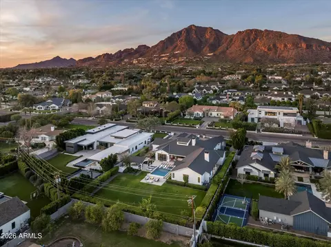 View/Area - 5903 E Lafayette Blvd, Phoenix, AZ 85018 photo 1 of 2