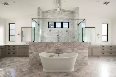 Bath - 5903 E Lafayette Blvd, Phoenix, AZ 85018 photo 2 of 8