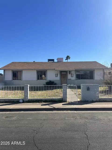 5421 S 44th Pl, Phoenix, AZ 85040