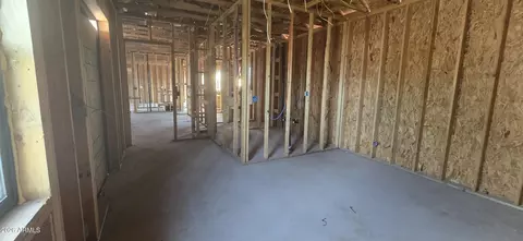 Entry Way - 2101 E Virginia Ave, Phoenix, AZ 85006 photo 12 of 13