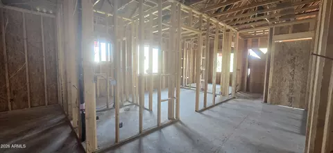 Entry Way - 2101 E Virginia Ave, Phoenix, AZ 85006 photo 9 of 13