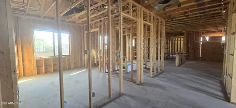 Entry Way - 2101 E Virginia Ave, Phoenix, AZ 85006 photo 7 of 13