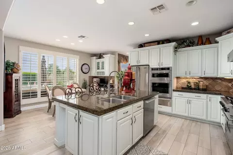 Kitchen - 4107 E Pullman Rd, Cave Creek, AZ 85331 photo 2 of 4