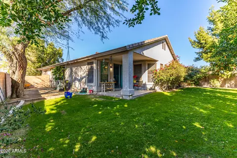 8975 W Clara Ln, Peoria, AZ 85382