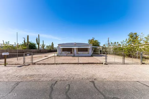 456 S Lawson Dr, Apache Junction, AZ 85120