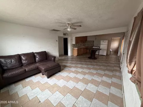 Living - 2201 W Coolidge St, Phoenix, AZ 85015 photo 1 of 3