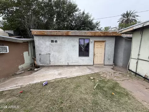 Exterior - 2201 W Coolidge St, Phoenix, AZ 85015 photo 2 of 3