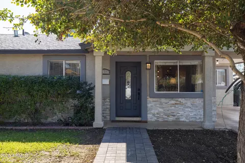 Exterior - 1413 E Windsor Ave, Phoenix, AZ 85006 photo 5 of 10