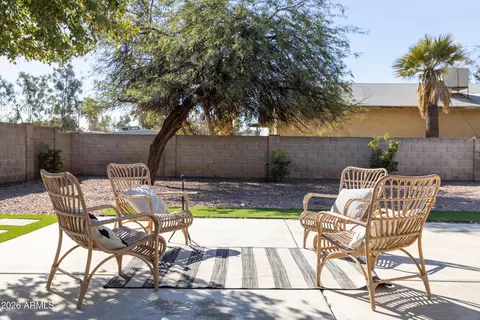Exterior - 1413 E Windsor Ave, Phoenix, AZ 85006 photo 8 of 10