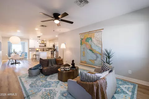 Living - 1413 E Windsor Ave, Phoenix, AZ 85006 photo 1 of 7