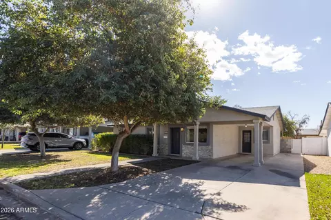 Exterior - 1413 E Windsor Ave, Phoenix, AZ 85006 photo 2 of 10