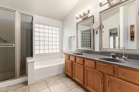 Bath - 7048 E Madero Ave, Mesa, AZ 85209 photo 3 of 4