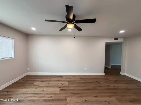 Living - 11601 N 33rd Ave, Phoenix, AZ 85029 photo 1 of 4