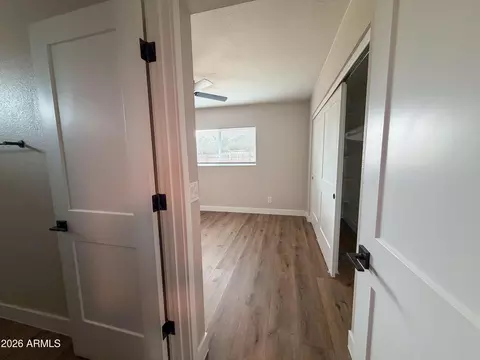 Entry Way - 11601 N 33rd Ave, Phoenix, AZ 85029 photo 4 of 5
