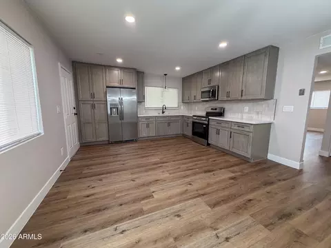 Kitchen - 11601 N 33rd Ave, Phoenix, AZ 85029 photo 1 of 4