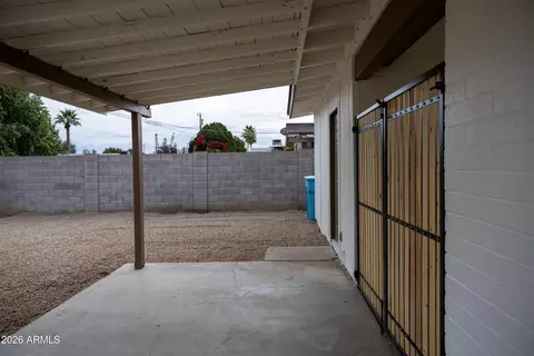 Exterior - 11601 N 33rd Ave, Phoenix, AZ 85029 photo 2 of 4