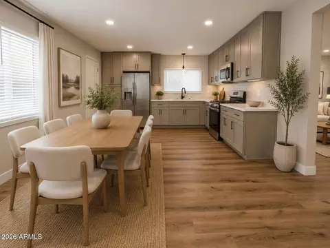 Dining - 11601 N 33rd Ave, Phoenix, AZ 85029 photo 1 of 2
