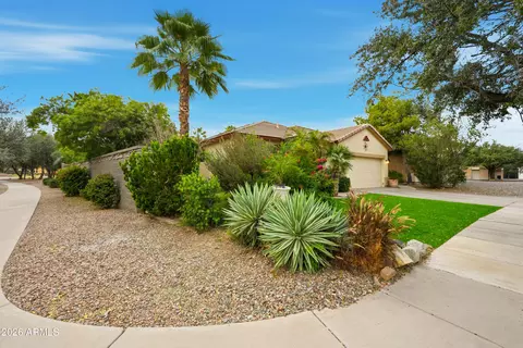 4210 S Splendor Pl, Gilbert, AZ 85297