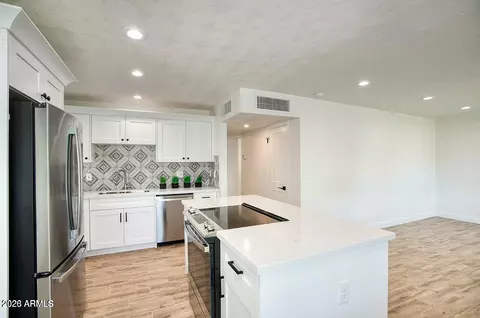 Kitchen - 2509 E Coolidge St, Phoenix, AZ 85016 photo 3 of 3