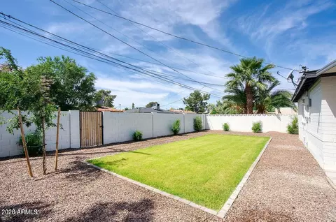 Exterior - 2509 E Coolidge St, Phoenix, AZ 85016 photo 3 of 5