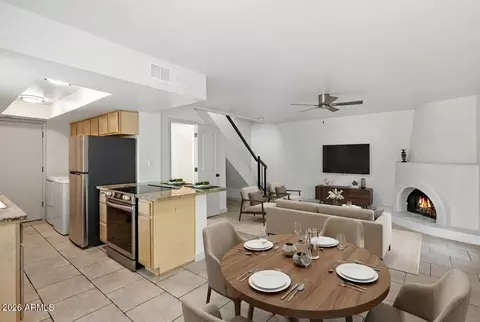 10425 N 10th Pl #1, Phoenix, AZ 85020