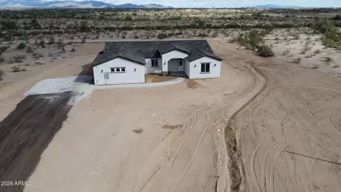 3311 N 329th Dr, Tonopah, AZ 85354