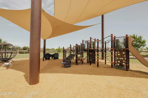 View/Area - 9348 W Sells Dr, Phoenix, AZ 85037 photo 8 of 8