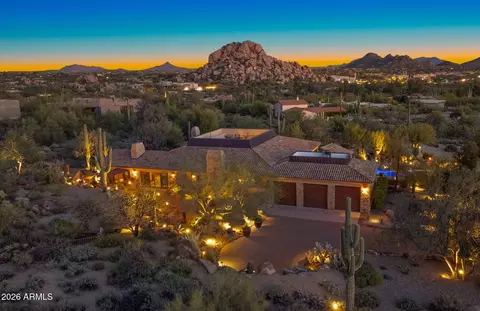 35035 N Whileaway Rd, Carefree, AZ 85377