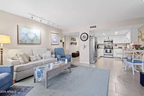 7830 E Camelback Rd #311, Scottsdale, AZ 85251