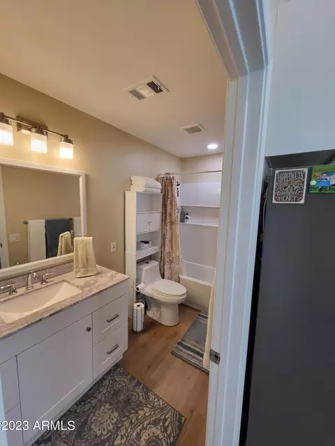 Bath - 2060 E Quartz St, Mesa, AZ 85213 photo 12 of 12