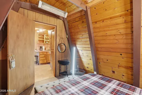 Bedroom - 3758 N Hunt Dr, Pine, AZ 85544 photo 3 of 4