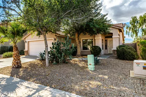 43343 W Chisholm Dr, Maricopa, AZ 85138